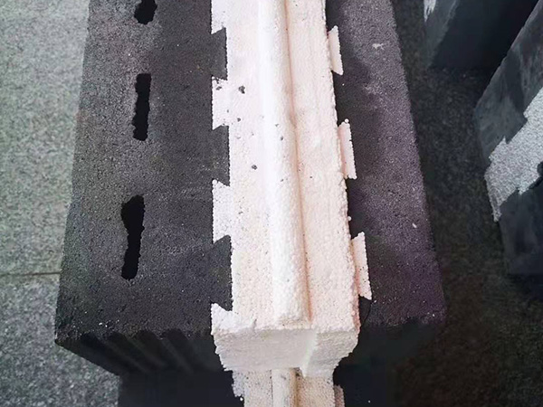 混凝土復合自保溫加氣塊13