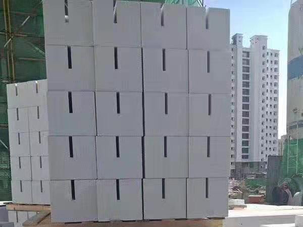 復(fù)合自保溫加氣塊